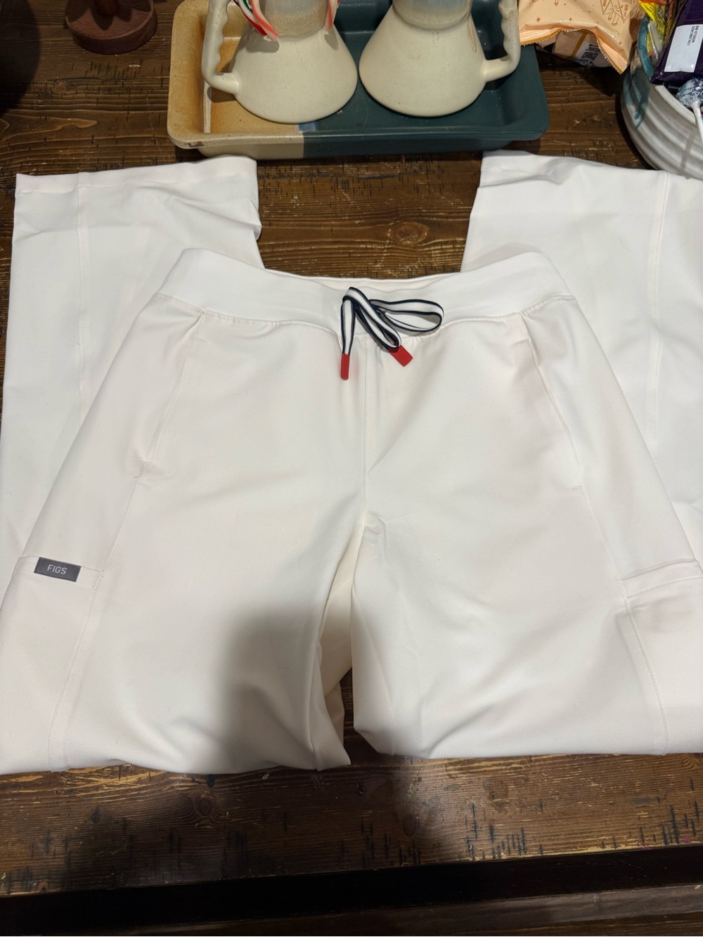 FIGS Olympics scrubs pants size small. Brand new.